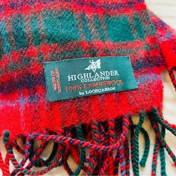 Lochcarron Highlander Tartan Plaid Lambs Wool Scarf Made in Scotland - Picture 3 of 5